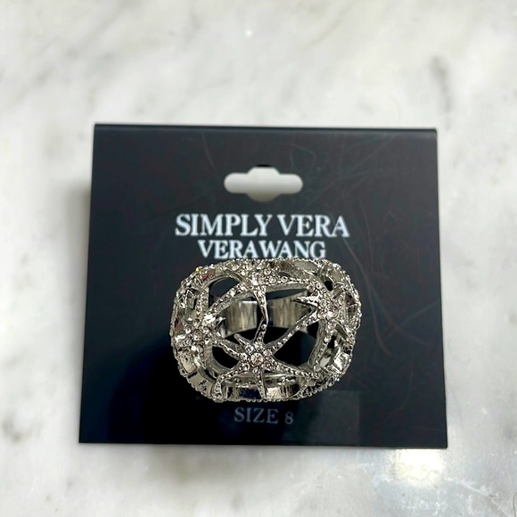NWT simply Vera ring - Picture 2 of 7